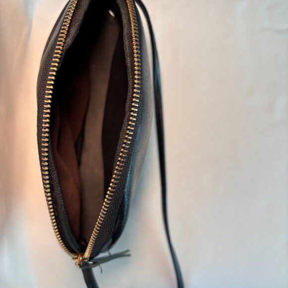 Black Vegan Leather Crossbody Camera Bag / Small Purse with Adjustable Strap - Picture 7 of 8